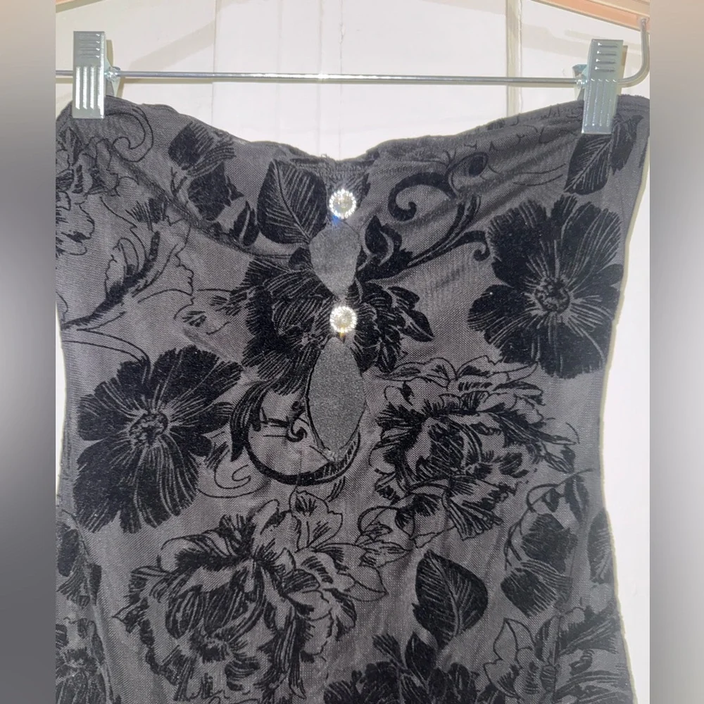 SHEIN SXY see through lace floral strapless dress - Picture 3 of 4